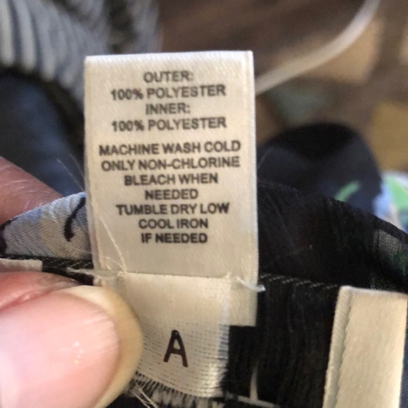 Loft Floral Dress size XSP - Picture 8 of 8